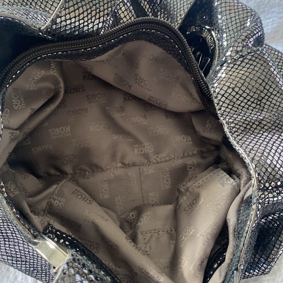 Michael Kors silver purse - Picture 3 of 7